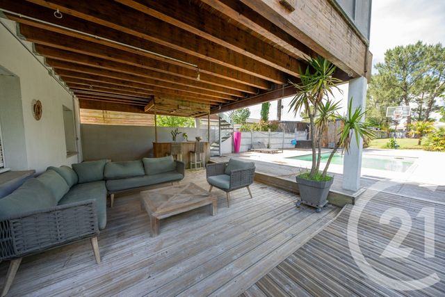 Maison à vendre - 5 pièces - 153,41 m2 - St Medard En Jalles - 33 - AQUITAINE