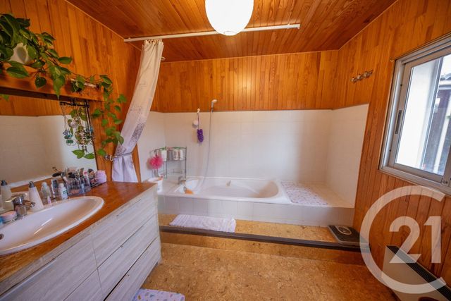 Maison à vendre - 6 pièces - 142,56 m2 - St Medard En Jalles - 33 - AQUITAINE