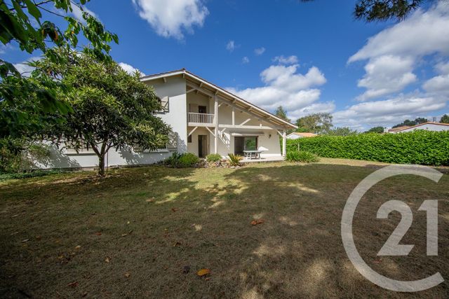 Maison &agrave; vendre - 7 pi&egrave;ces - 166,95 m2 - St Medard En Jalles - 33 - AQUITAINE
