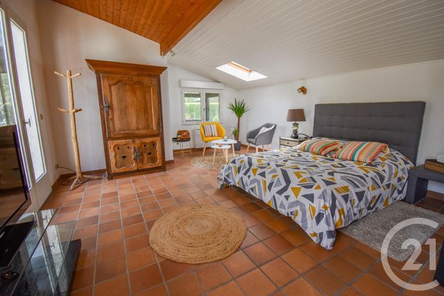 Maison à vendre - 6 pièces - 149,63 m2 - St Aubin De Medoc - 33 - AQUITAINE