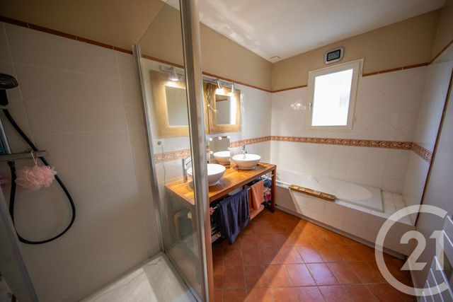 Maison &agrave; vendre - 7 pi&egrave;ces - 156,61 m2 - St Medard En Jalles - 33 - AQUITAINE