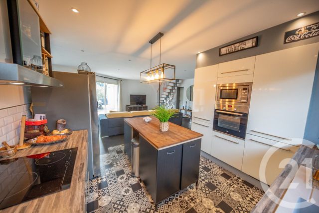 Maison &agrave; vendre - 7 pi&egrave;ces - 266 m2 - Le Taillan Medoc - 33 - AQUITAINE