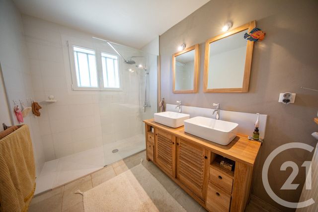 Maison &agrave; vendre - 7 pi&egrave;ces - 200 m2 - St Aubin De Medoc - 33 - AQUITAINE