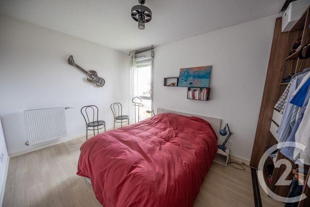 Appartement T4 à vendre - 4 pièces - 77,44 m2 - Blanquefort - 33 - AQUITAINE