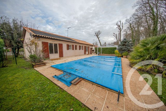 Maison à vendre - 5 pièces - 122,57 m2 - St Medard En Jalles - 33 - AQUITAINE