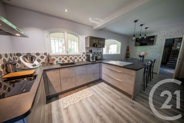 Maison à vendre - 10 pièces - 222,49 m2 - Le Pian Medoc - 33 - AQUITAINE