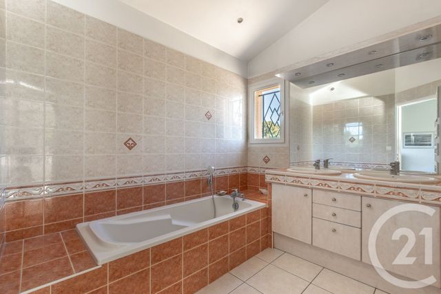 Maison &agrave; vendre - 6 pi&egrave;ces - 135,35 m2 - St Medard En Jalles - 33 - AQUITAINE