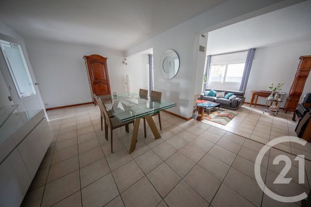 Maison à vendre - 6 pièces - 142,17 m2 - St Aubin De Medoc - 33 - AQUITAINE
