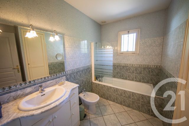 Maison à vendre - 6 pièces - 116 m2 - St Medard En Jalles - 33 - AQUITAINE