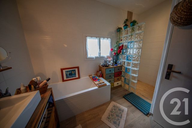 Maison &agrave; vendre - 5 pi&egrave;ces - 136,98 m2 - St Medard En Jalles - 33 - AQUITAINE