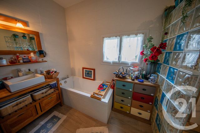 Maison &agrave; vendre - 5 pi&egrave;ces - 136,98 m2 - St Medard En Jalles - 33 - AQUITAINE