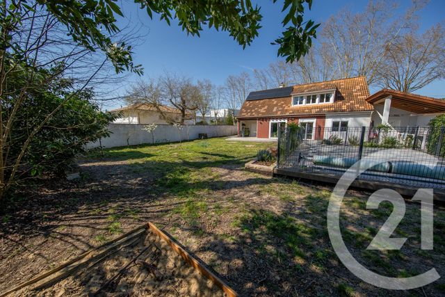 Maison &agrave; vendre - 7 pi&egrave;ces - 124,66 m2 - St Medard En Jalles - 33 - AQUITAINE