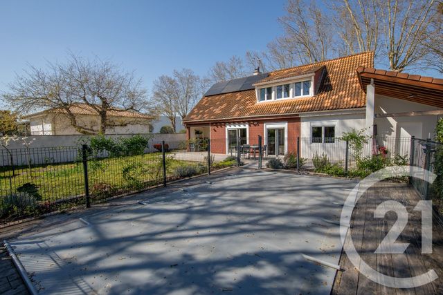 Maison &agrave; vendre - 7 pi&egrave;ces - 124,66 m2 - St Medard En Jalles - 33 - AQUITAINE