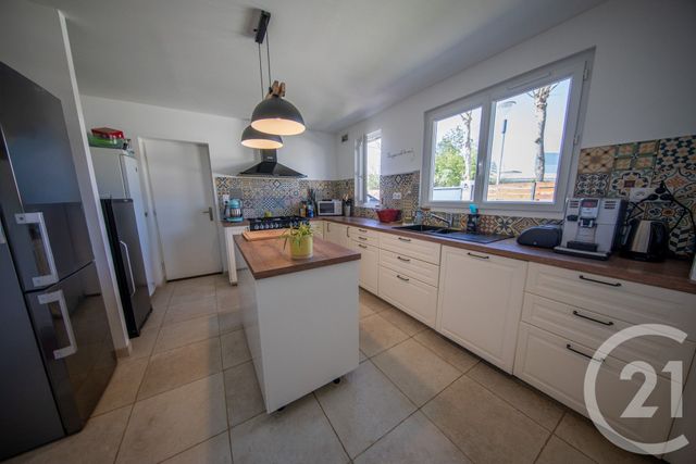 Maison &agrave; vendre - 7 pi&egrave;ces - 124,66 m2 - St Medard En Jalles - 33 - AQUITAINE