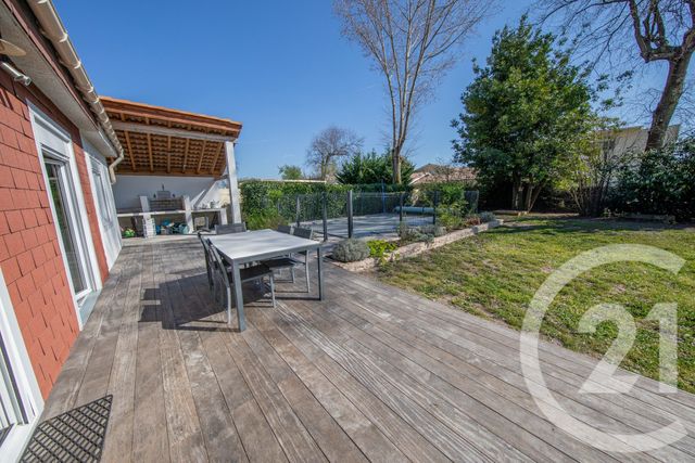 Maison &agrave; vendre - 7 pi&egrave;ces - 124,66 m2 - St Medard En Jalles - 33 - AQUITAINE