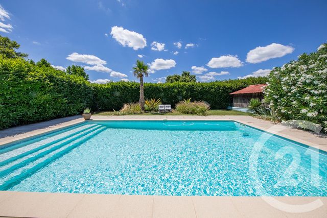 Maison à vendre - 8 pièces - 189,82 m2 - St Medard En Jalles - 33 - AQUITAINE