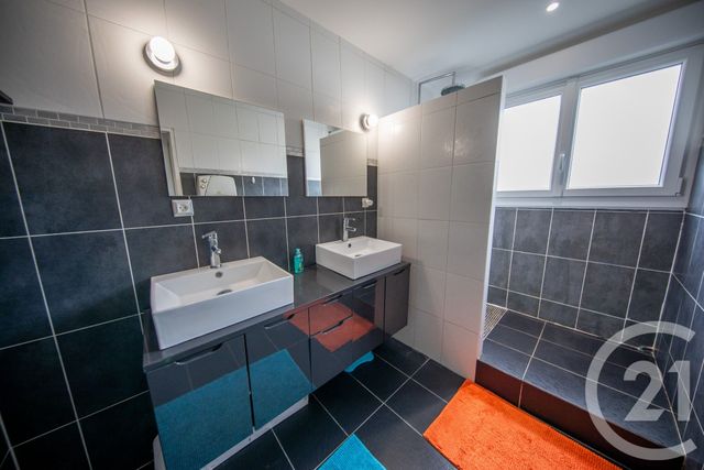 Maison à vendre - 8 pièces - 189,82 m2 - St Medard En Jalles - 33 - AQUITAINE