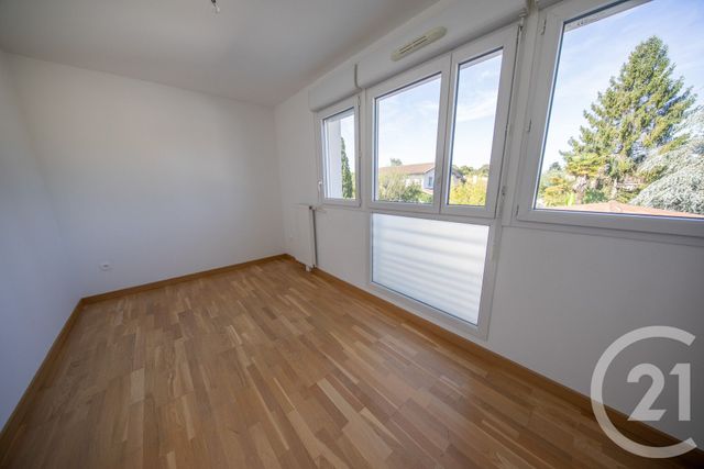 Appartement Duplex &agrave; vendre - 3 pi&egrave;ces - 63,55 m2 - St Aubin De Medoc - 33 - AQUITAINE