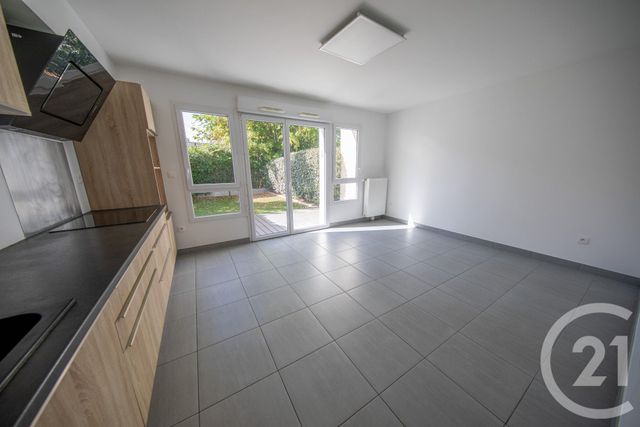 Appartement Duplex &agrave; vendre - 3 pi&egrave;ces - 63,55 m2 - St Aubin De Medoc - 33 - AQUITAINE