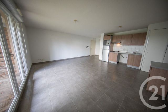 Appartement F3 &agrave; vendre - 3 pi&egrave;ces - 67,58 m2 - Le Haillan - 33 - AQUITAINE