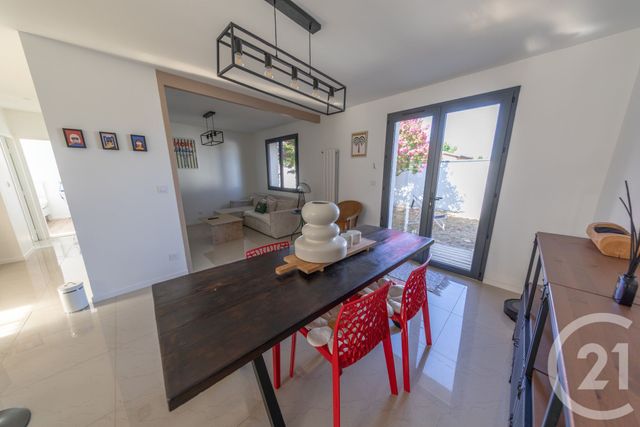 Maison &agrave; vendre - 5 pi&egrave;ces - 83,62 m2 - St Medard En Jalles - 33 - AQUITAINE
