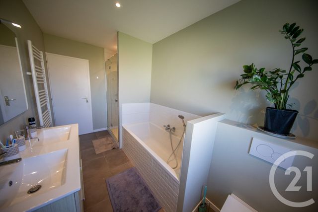 Maison &agrave; vendre - 5 pi&egrave;ces - 132,13 m2 - St Medard En Jalles - 33 - AQUITAINE