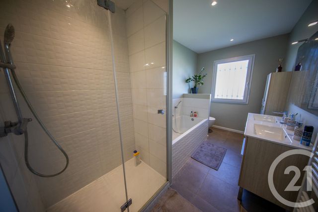 Maison &agrave; vendre - 5 pi&egrave;ces - 132,13 m2 - St Medard En Jalles - 33 - AQUITAINE