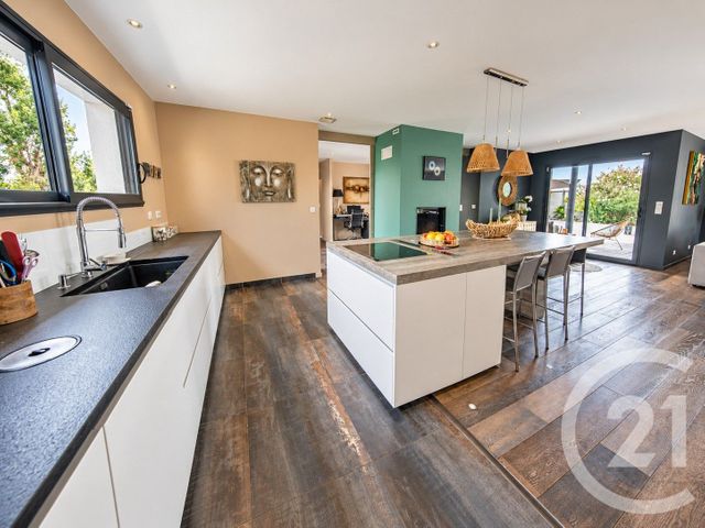 Maison &agrave; vendre - 7 pi&egrave;ces - 198,44 m2 - St Medard En Jalles - 33 - AQUITAINE