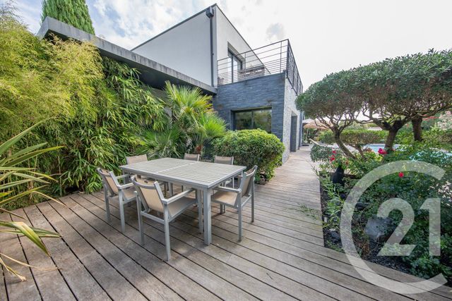 Maison &agrave; vendre - 7 pi&egrave;ces - 198,44 m2 - St Medard En Jalles - 33 - AQUITAINE