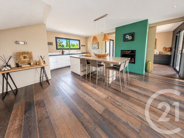 Maison &agrave; vendre - 7 pi&egrave;ces - 198,44 m2 - St Medard En Jalles - 33 - AQUITAINE