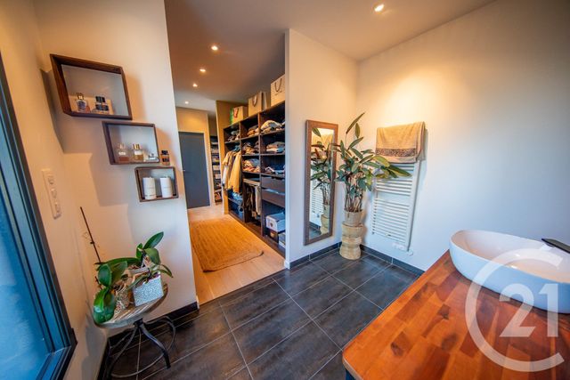 Maison &agrave; vendre - 7 pi&egrave;ces - 198,44 m2 - St Medard En Jalles - 33 - AQUITAINE