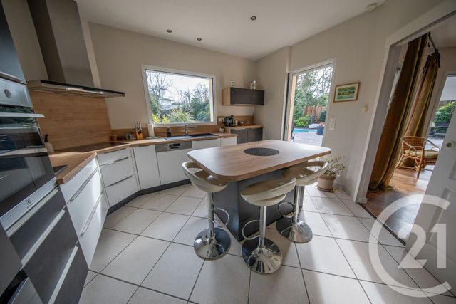 Maison &agrave; vendre - 6 pi&egrave;ces - 131,70 m2 - St Medard En Jalles - 33 - AQUITAINE