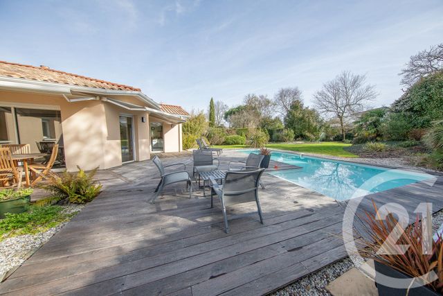 Maison &agrave; vendre - 6 pi&egrave;ces - 131,70 m2 - St Medard En Jalles - 33 - AQUITAINE