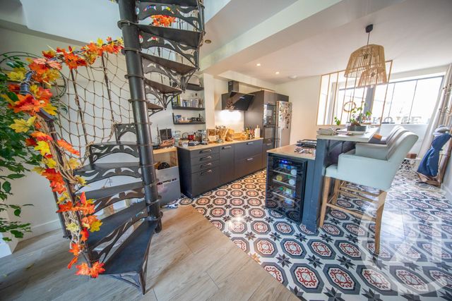 Maison à vendre - 5 pièces - 136,79 m2 - St Aubin De Medoc - 33 - AQUITAINE