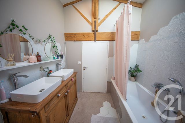 Maison à vendre - 5 pièces - 136,79 m2 - St Aubin De Medoc - 33 - AQUITAINE