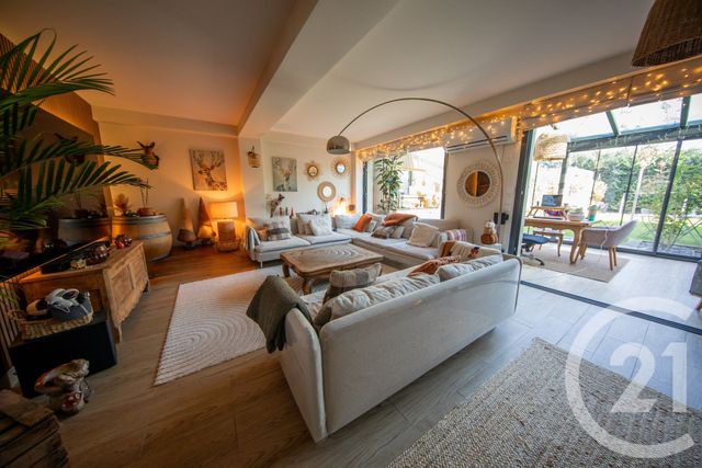 Maison à vendre - 5 pièces - 136,79 m2 - St Aubin De Medoc - 33 - AQUITAINE