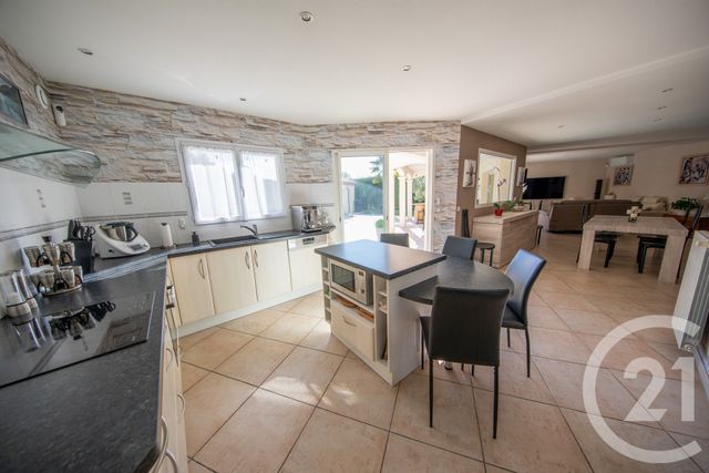 Maison à vendre - 7 pièces - 178,60 m2 - St Aubin De Medoc - 33 - AQUITAINE