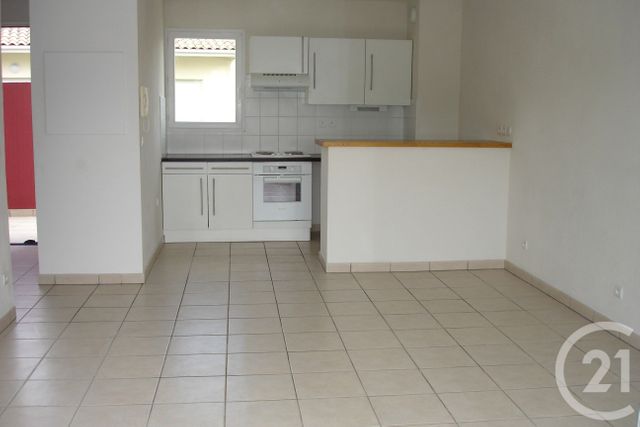 Appartement T2 à vendre - 2 pièces - 41,82 m2 - St Medard En Jalles - 33 - AQUITAINE