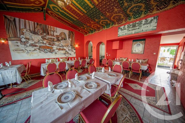 Local commercial à vendre - 106.0 m2 - 33 - Gironde