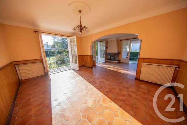 Maison &agrave; vendre - 7 pi&egrave;ces - 175,88 m2 - St Aubin De Medoc - 33 - AQUITAINE