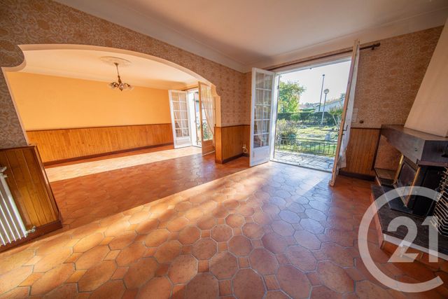 Maison &agrave; vendre - 7 pi&egrave;ces - 175,88 m2 - St Aubin De Medoc - 33 - AQUITAINE