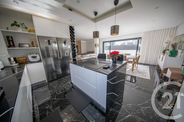 Maison &agrave; vendre - 4 pi&egrave;ces - 136,10 m2 - Blanquefort - 33 - AQUITAINE