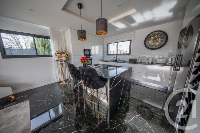 Maison &agrave; vendre - 4 pi&egrave;ces - 136,10 m2 - Blanquefort - 33 - AQUITAINE