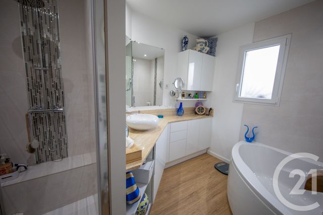 Maison à vendre - 7 pièces - 168,51 m2 - St Aubin De Medoc - 33 - AQUITAINE