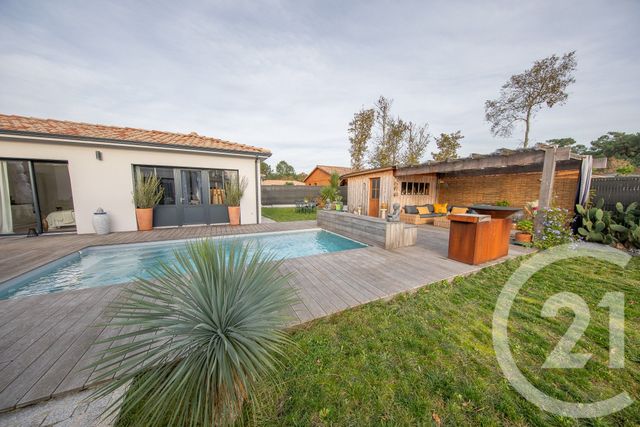 Maison à vendre - 7 pièces - 168,51 m2 - St Aubin De Medoc - 33 - AQUITAINE