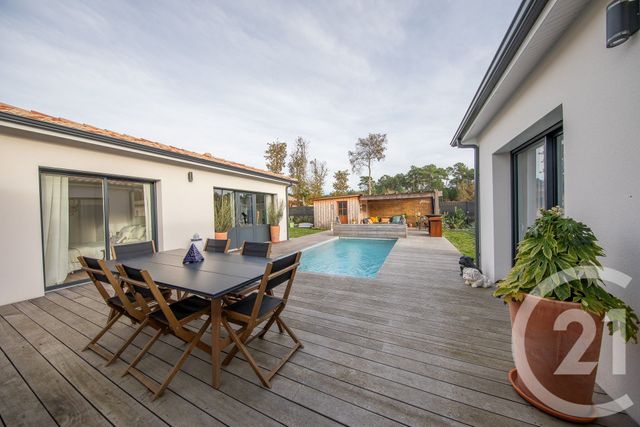 Maison à vendre - 7 pièces - 168,51 m2 - St Aubin De Medoc - 33 - AQUITAINE