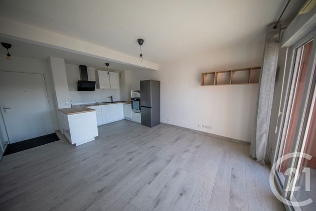 Appartement T2 à vendre - 2 pièces - 42,94 m2 - St Medard En Jalles - 33 - AQUITAINE
