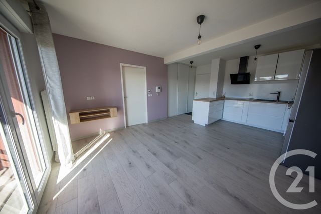 Appartement T2 à vendre - 2 pièces - 42,94 m2 - St Medard En Jalles - 33 - AQUITAINE