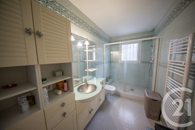 Maison &agrave; vendre - 7 pi&egrave;ces - 127,35 m2 - St Medard En Jalles - 33 - AQUITAINE