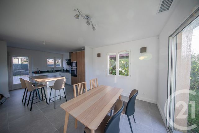 Maison &agrave; vendre - 7 pi&egrave;ces - 127,35 m2 - St Medard En Jalles - 33 - AQUITAINE